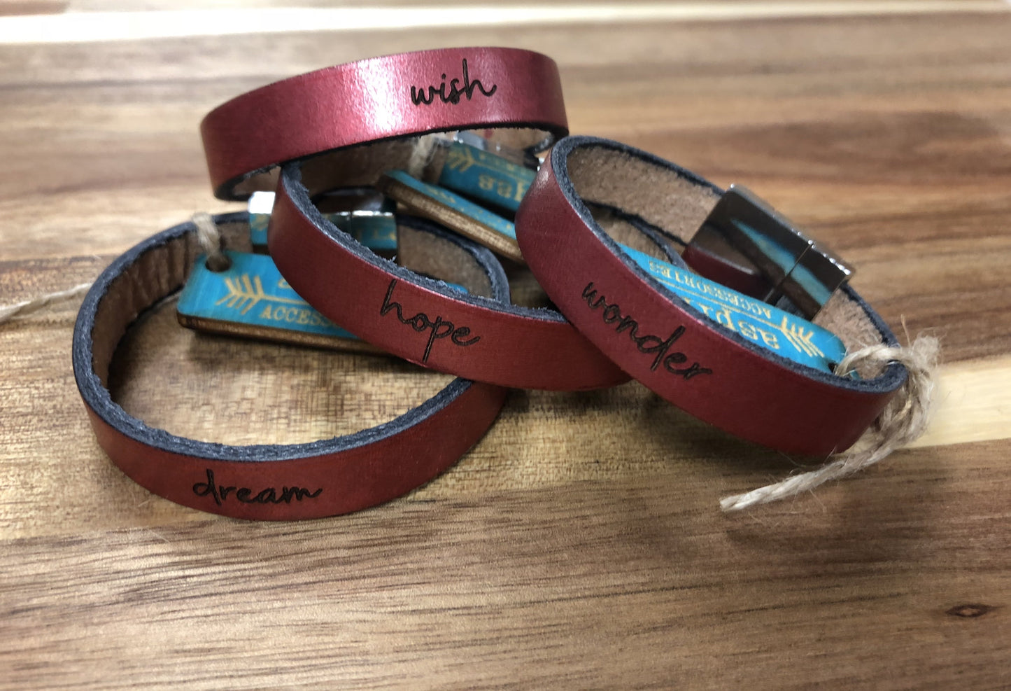 AspireCREATE Custom Leather Bracelet or Keychain Kit