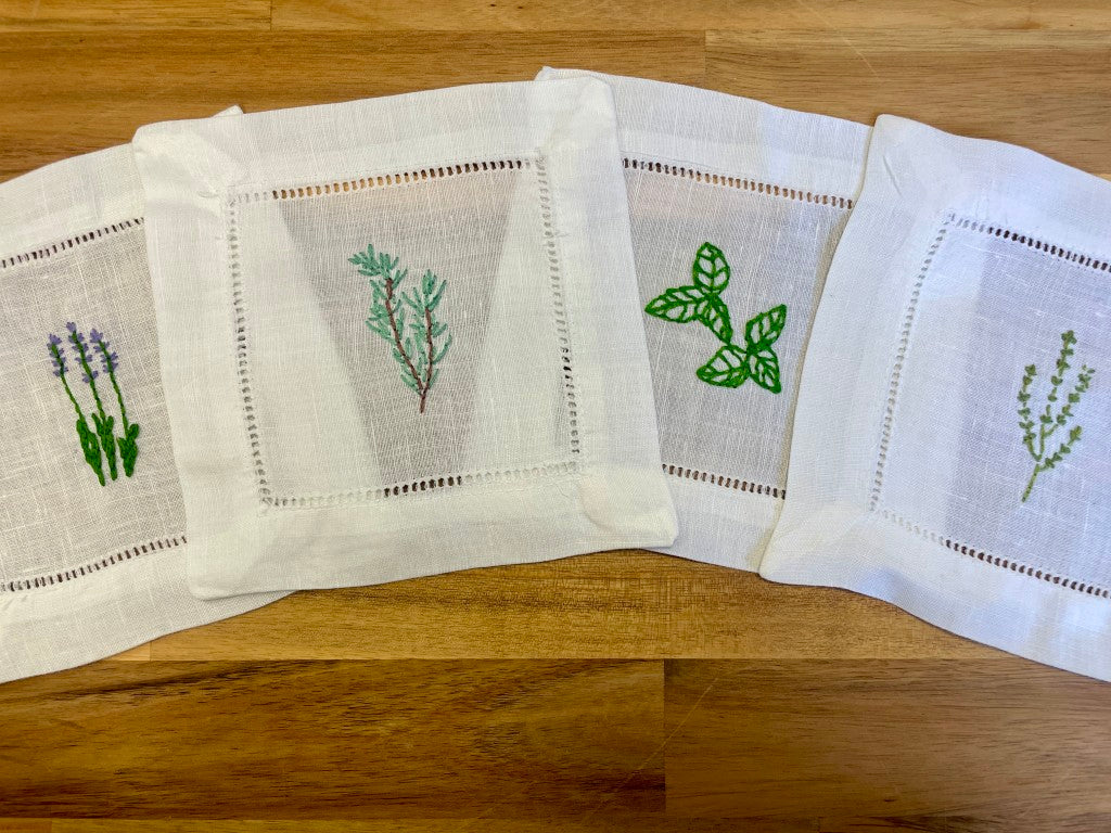 Herb Embroidered Cocktail Napkins Set