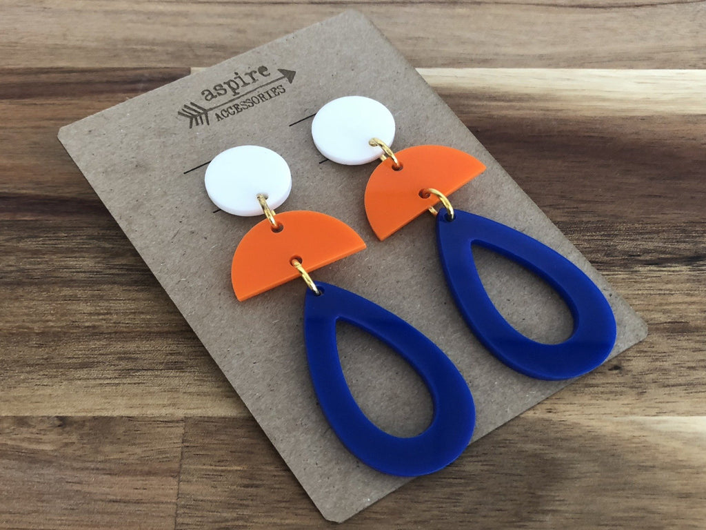 Go 'Stros Earrings